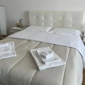 Cavour16 Rent Bedrooms Genua