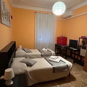 Bed & Breakfast A Casa Di Lou, Genoa