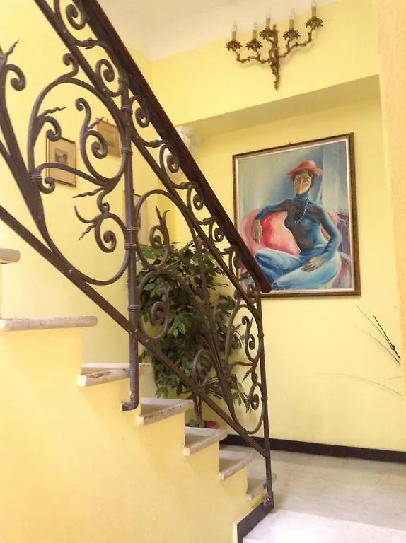 L'Oasi Bed & Breakfast Genoa Italy