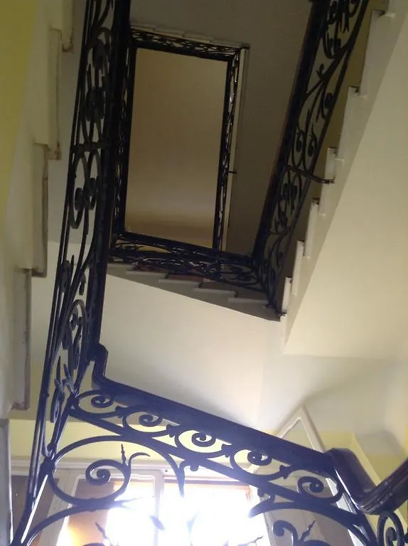 L'Oasi Bed & Breakfast Genoa 0*,  Italy