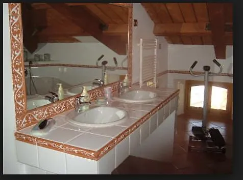 L'Oasi Bed & Breakfast Genoa